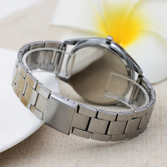 ❤️NEW❤️ Men Stainless Steel Quartz Watches - Picture 4 of 4